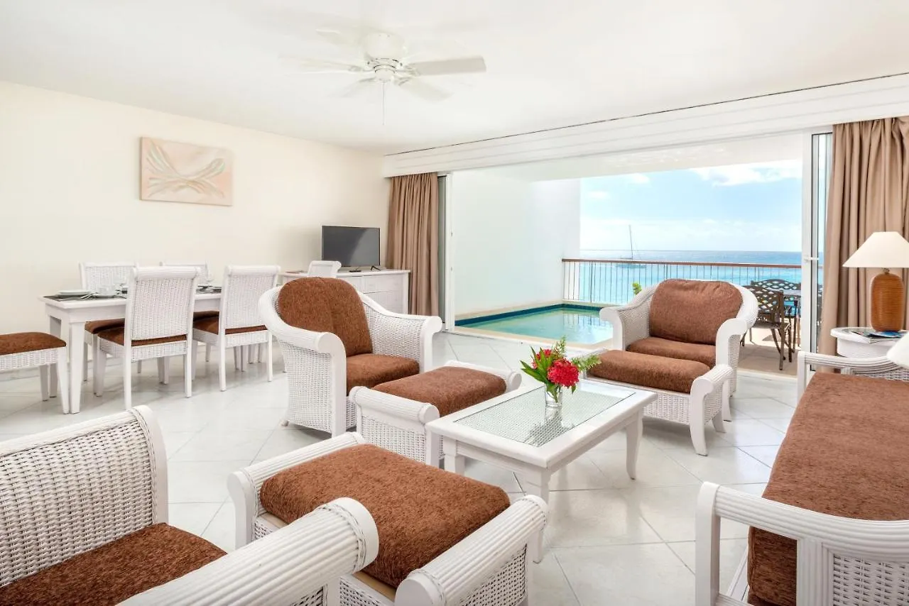 Sea View Apartment In Lowlands With Private Pool, 245 Sqm