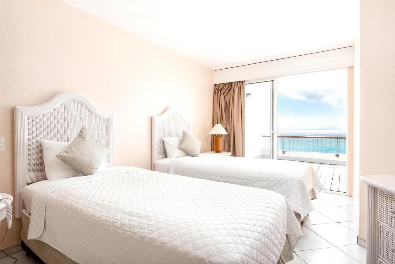 Sea View Apartment In Lowlands With Private Pool, 245 Sqm Sint Maarten
