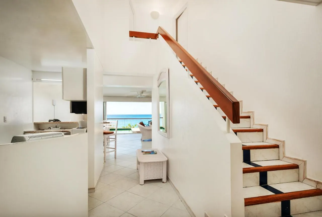 Sea View Apartment In Lowlands With Private Pool, 245 Sqm Sint Maarten